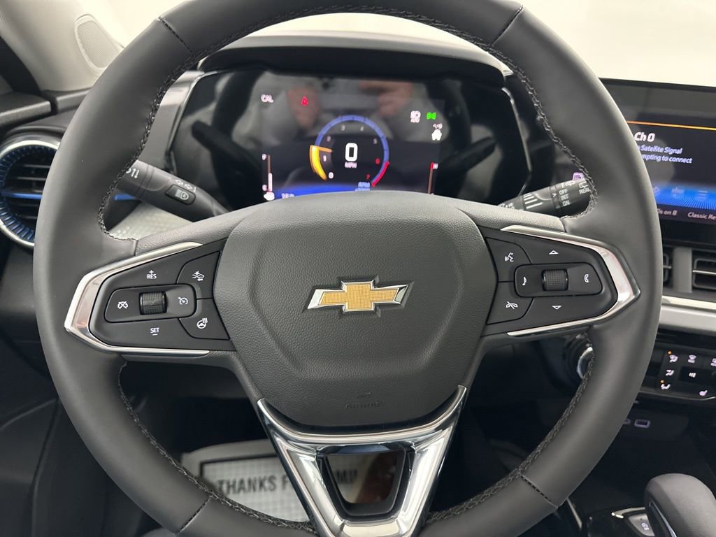 New 2026 Chevrolet Trax LT w/ Driver Confidence Package image 30