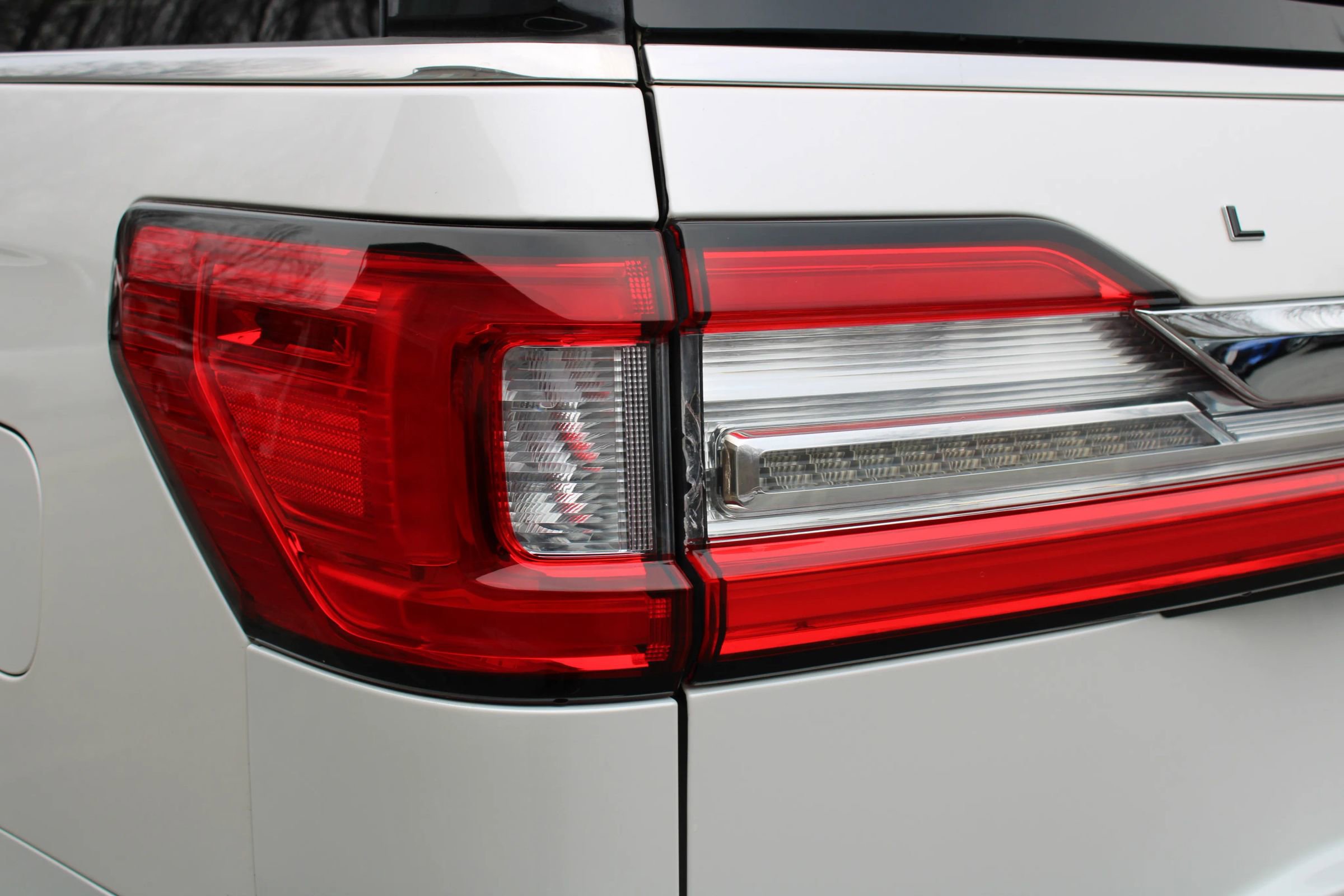 Used 2018 Lincoln Navigator L Black Label w/ Cargo Package image 38