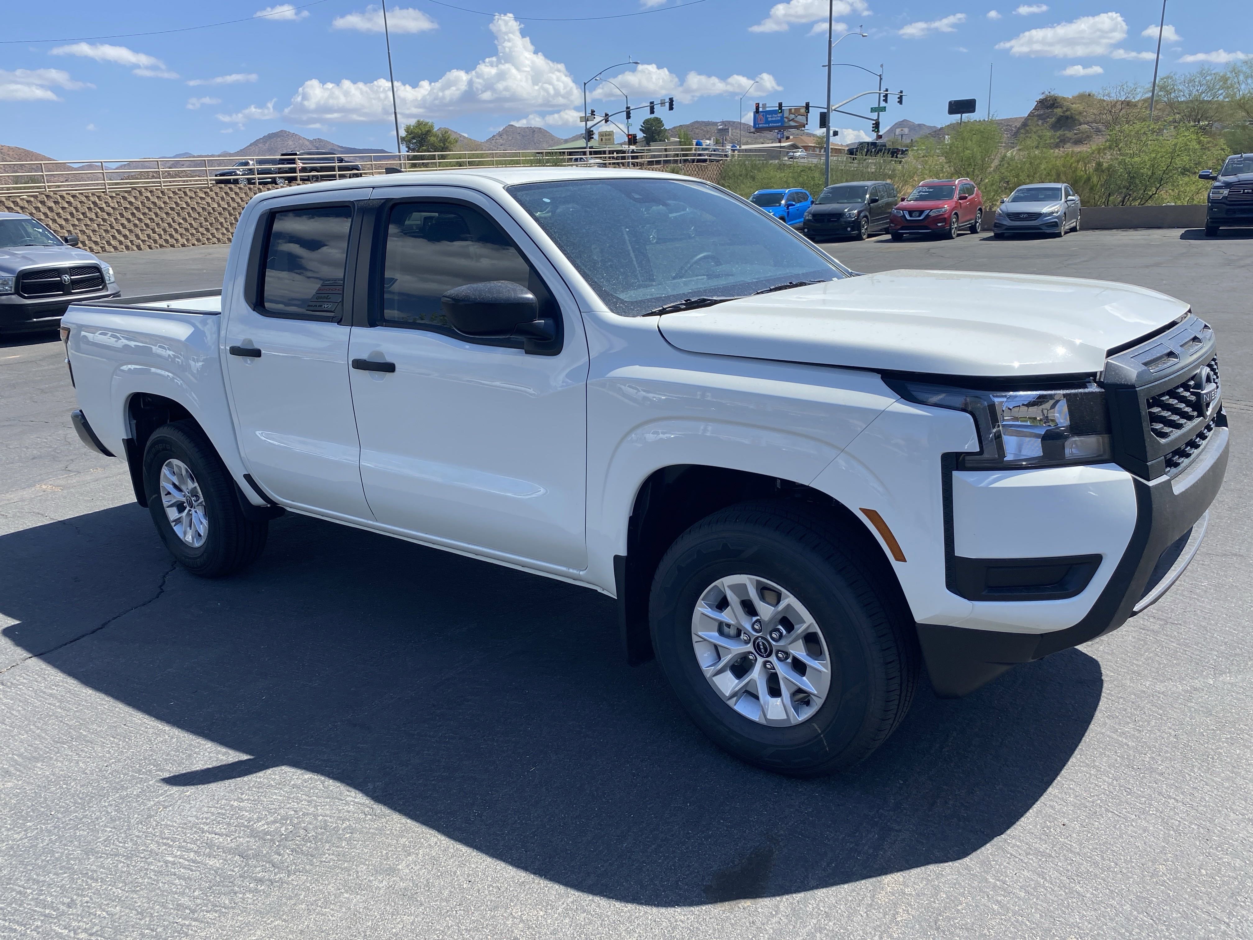 New 2025 Nissan Frontier S image 5