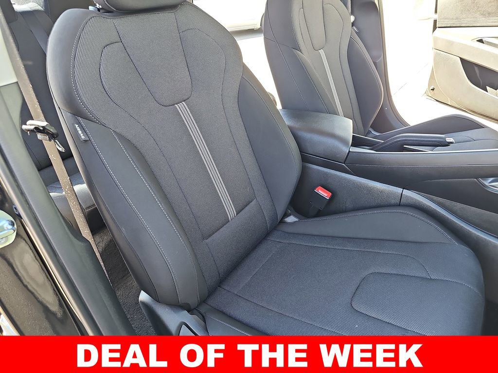 Used 2025 Hyundai Elantra SE image 10