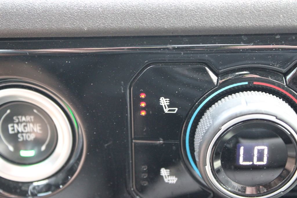 Used 2023 Chevrolet Silverado 1500 LT w/ Z71 Off-Road Package image 29