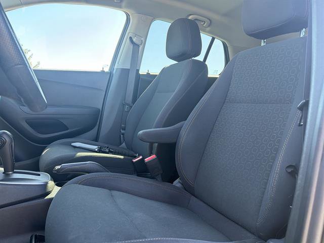 Used 2019 Chevrolet Trax LS image 13