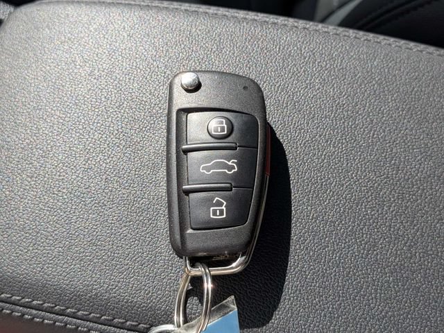 Used 2024 Audi Q3 2.0T Premium AWD/4WD image 30