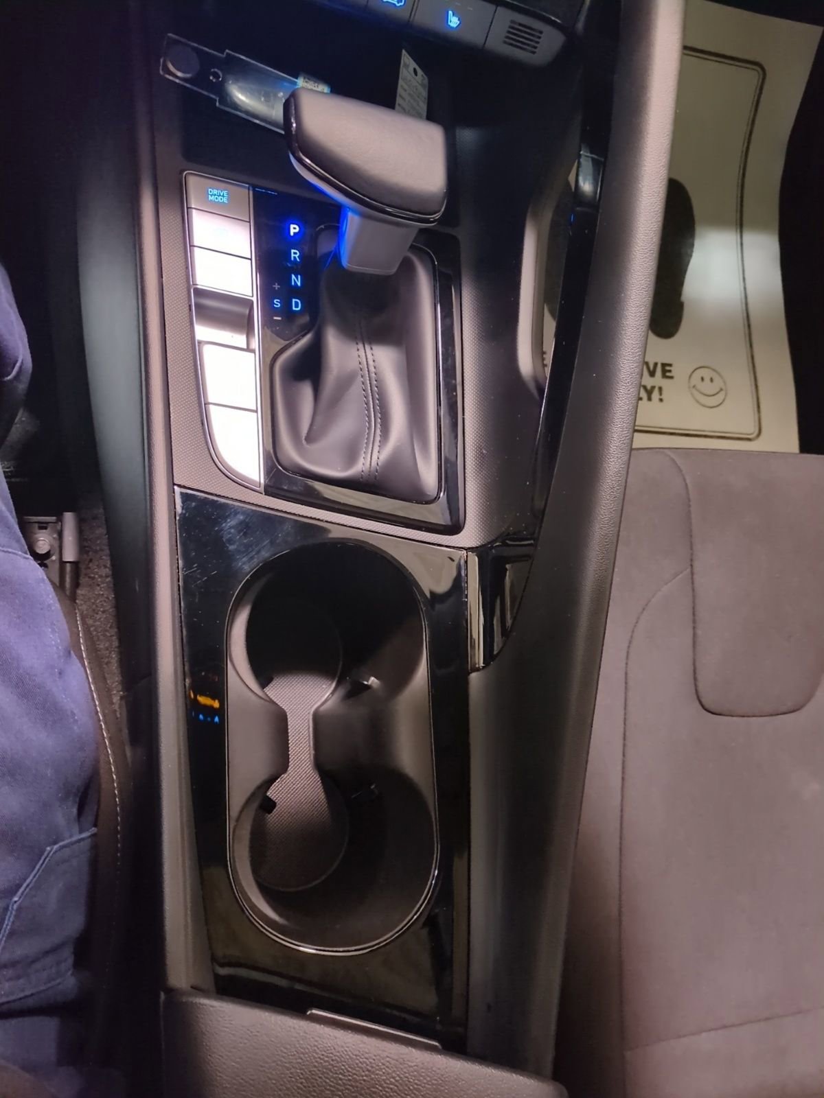 Certified 2024 Hyundai Elantra SEL w/ Convenience Package image 19