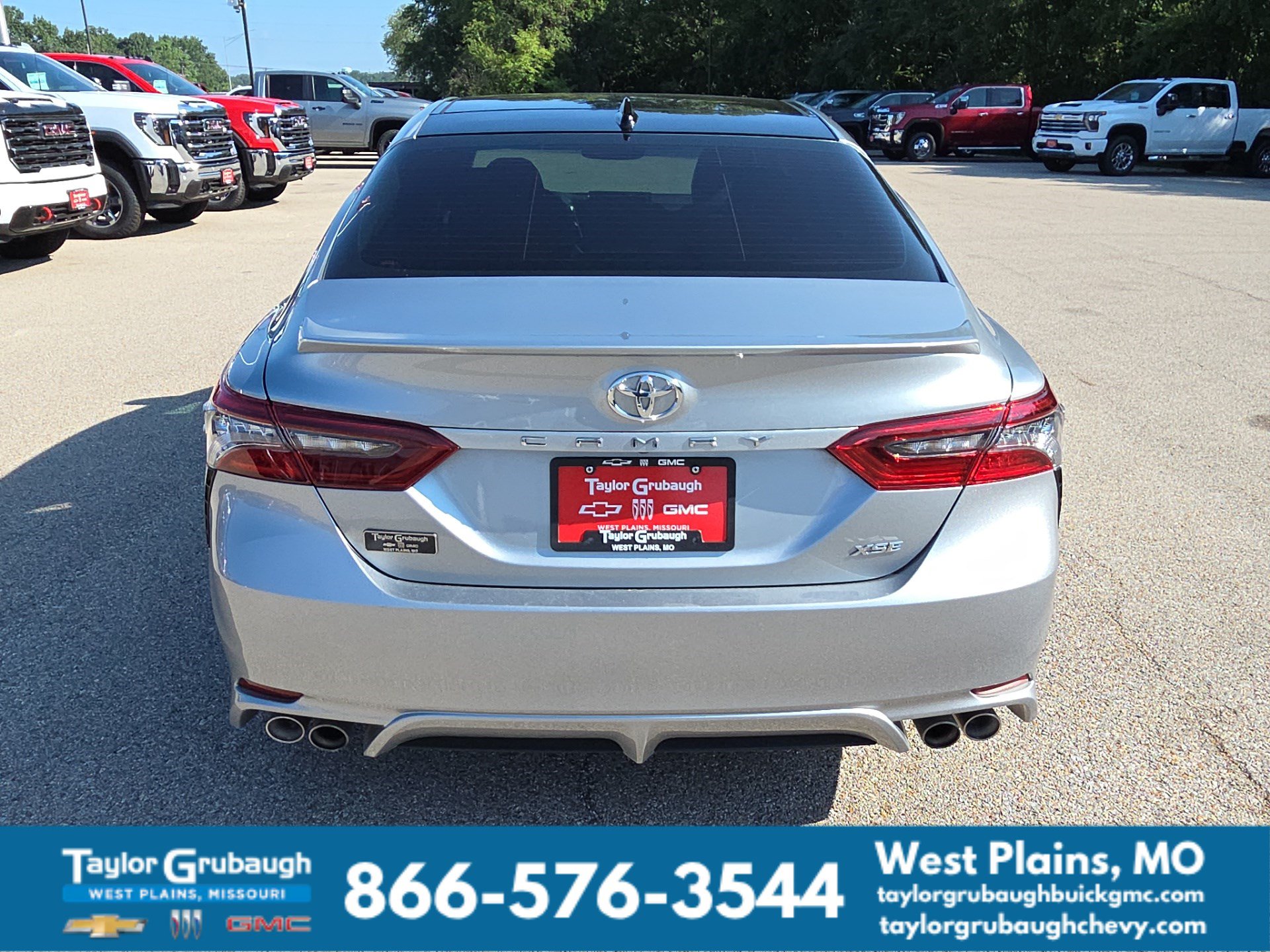 Used 2023 Toyota Camry XSE w/ Cold Weather Package FWD image 7
