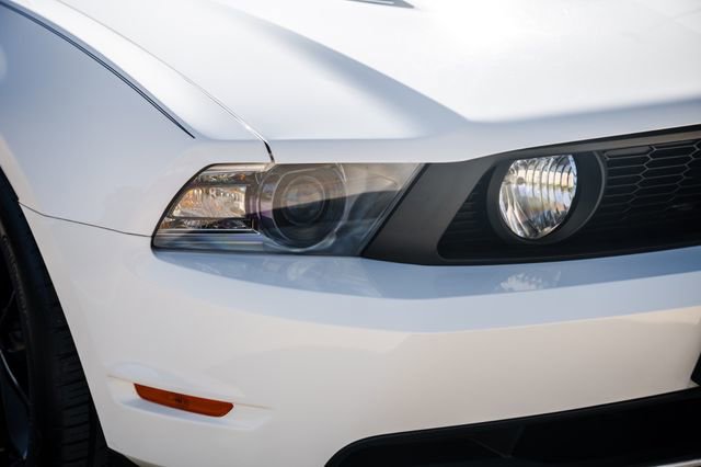 Used 2010 Ford Mustang GT Premium image 43