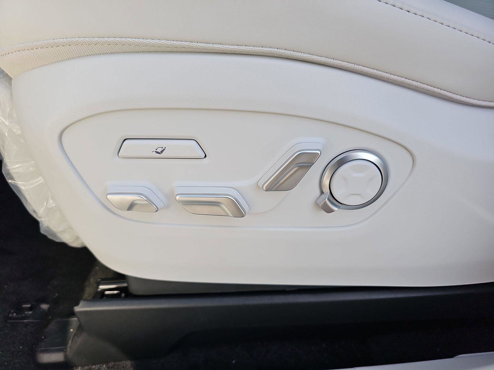 New 2026 Hyundai Ioniq 9 Calligraphy image 36