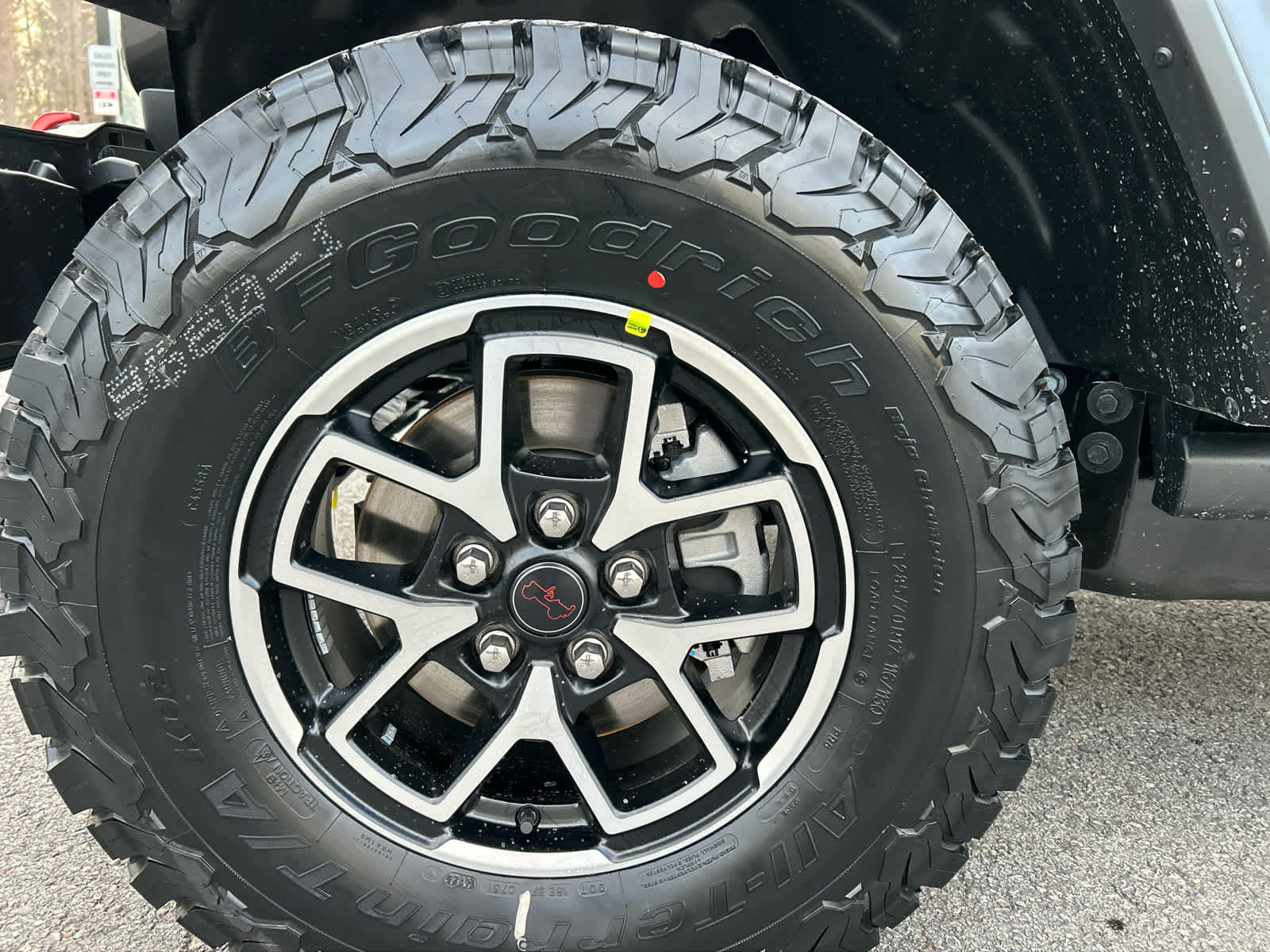 New 2026 Jeep Wrangler Unlimited Rubicon w/ Safety Group AWD/4WD image 21