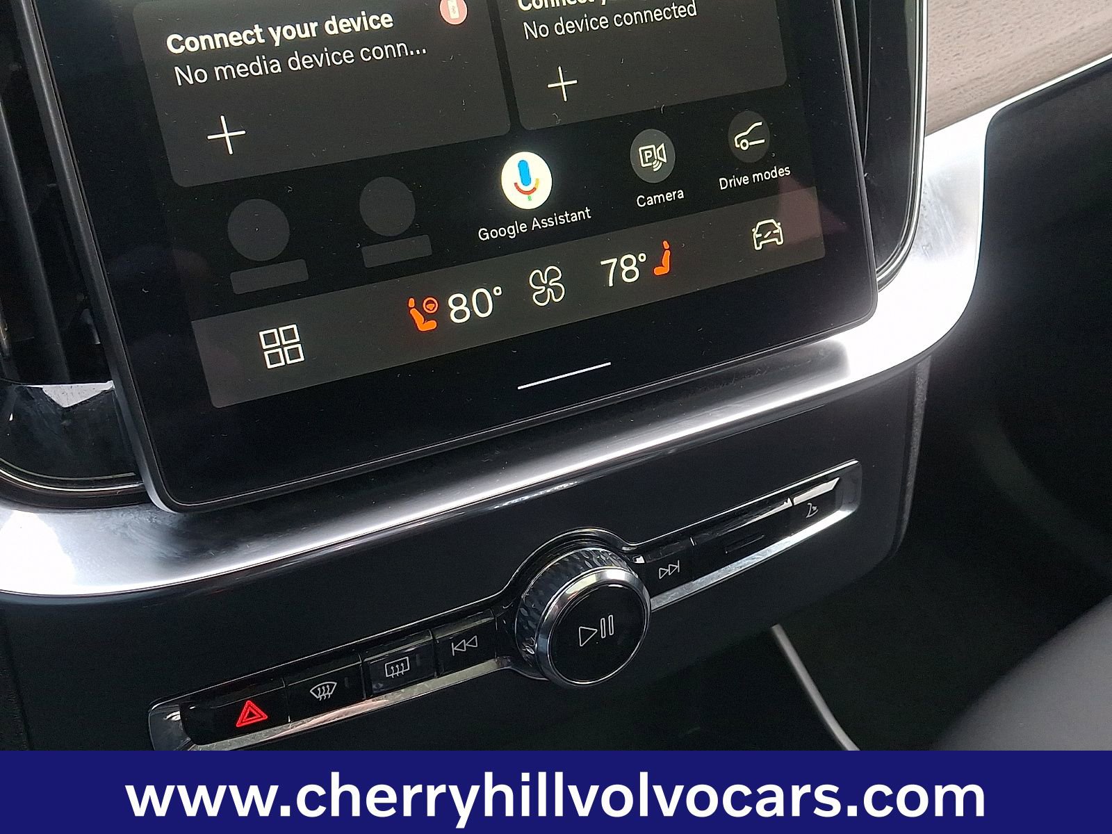 Certified 2025 Volvo XC90 B5 Plus image 17