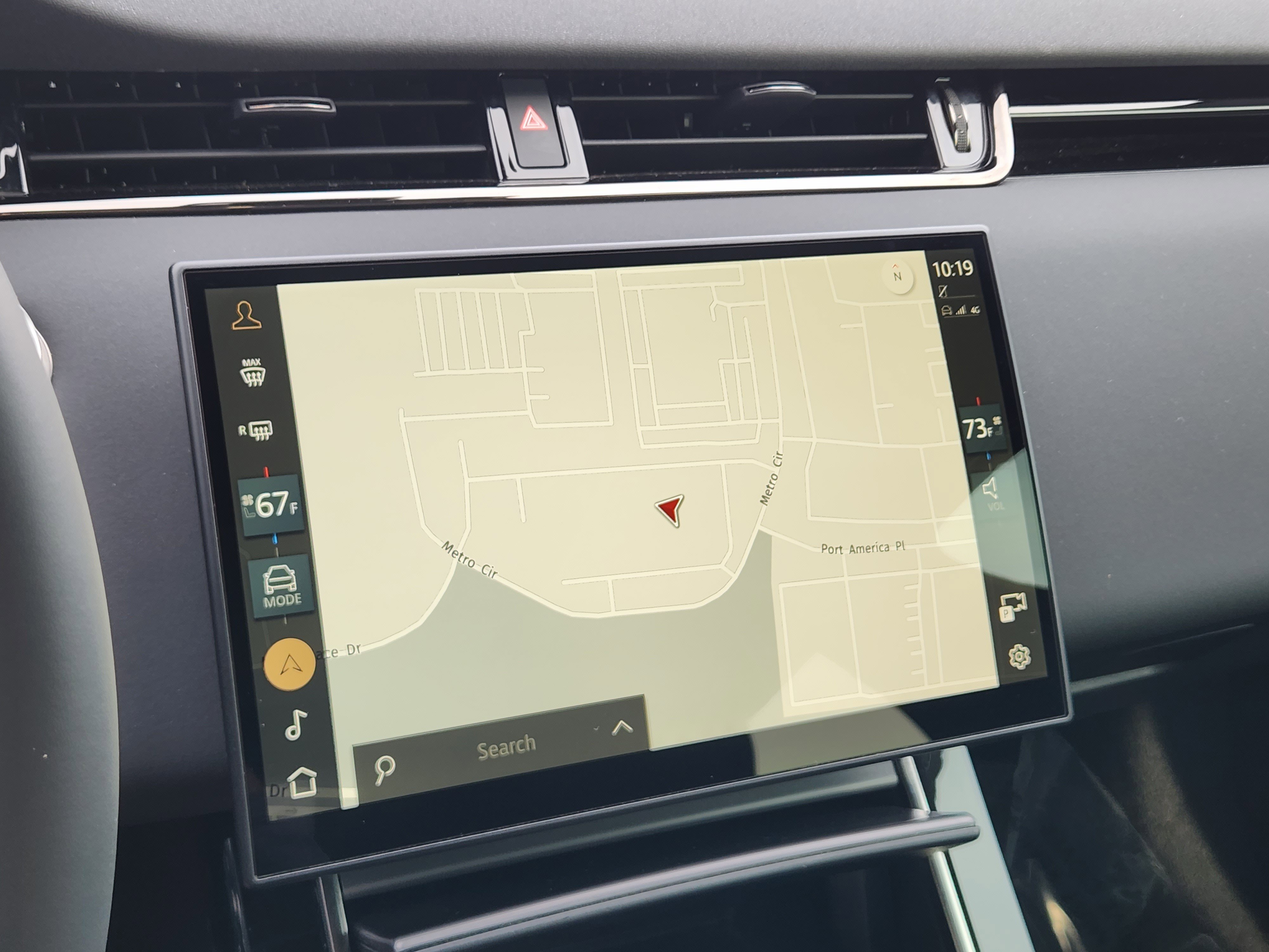 Used 2025 Land Rover Range Rover Evoque Dynamic SE image 18