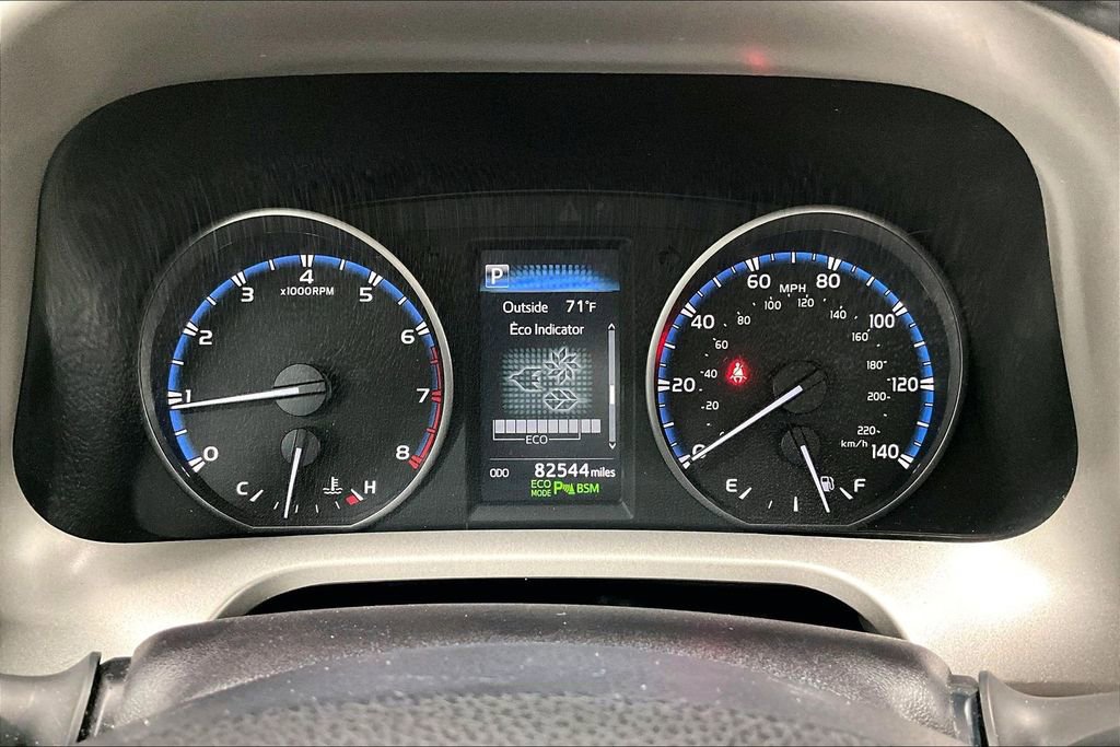 Used 2018 Toyota RAV4 XLE image 26
