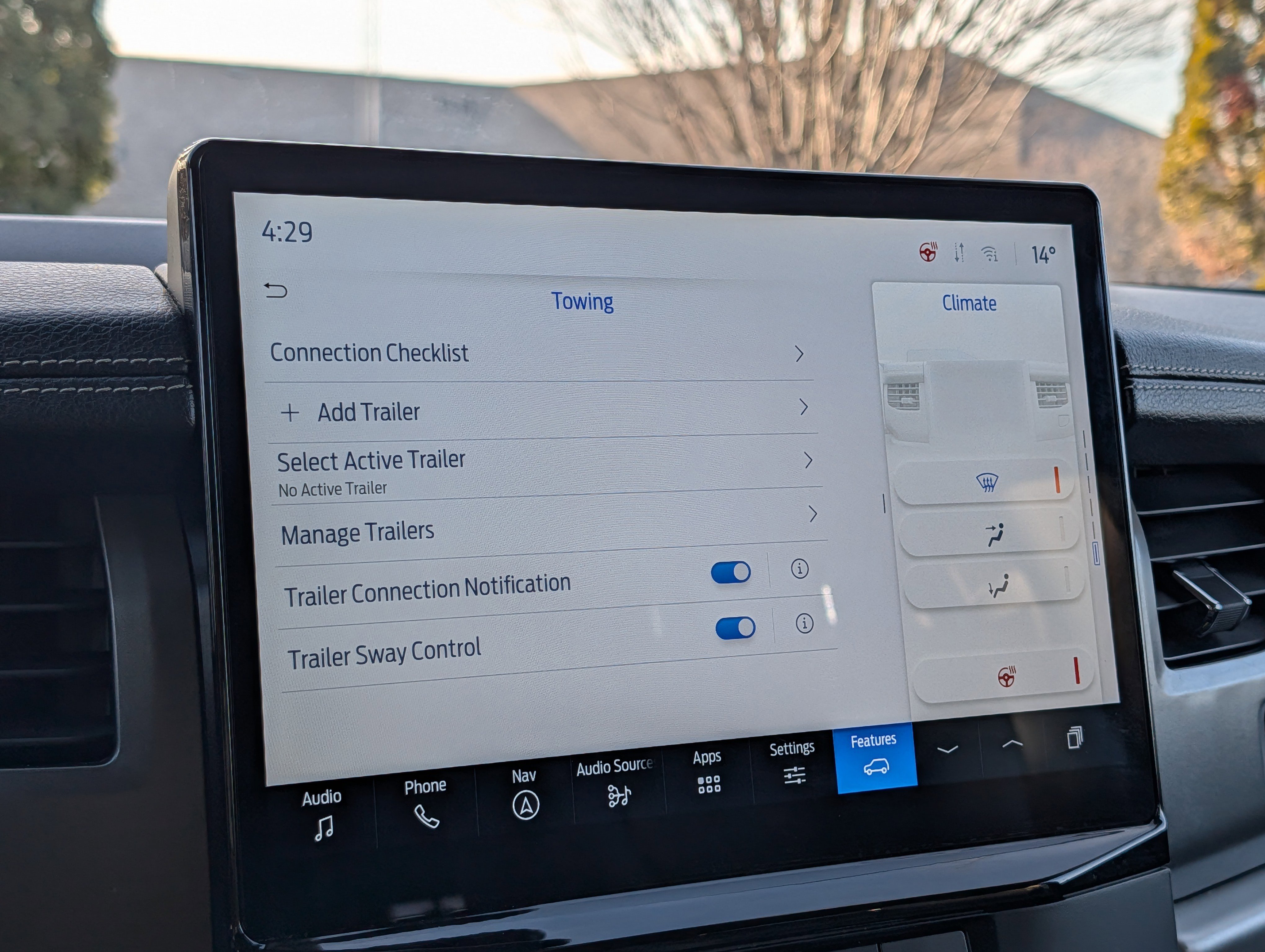 Used 2024 Ford Expedition Max XLT image 25