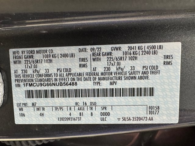 Used 2022 Ford Escape SE image 30