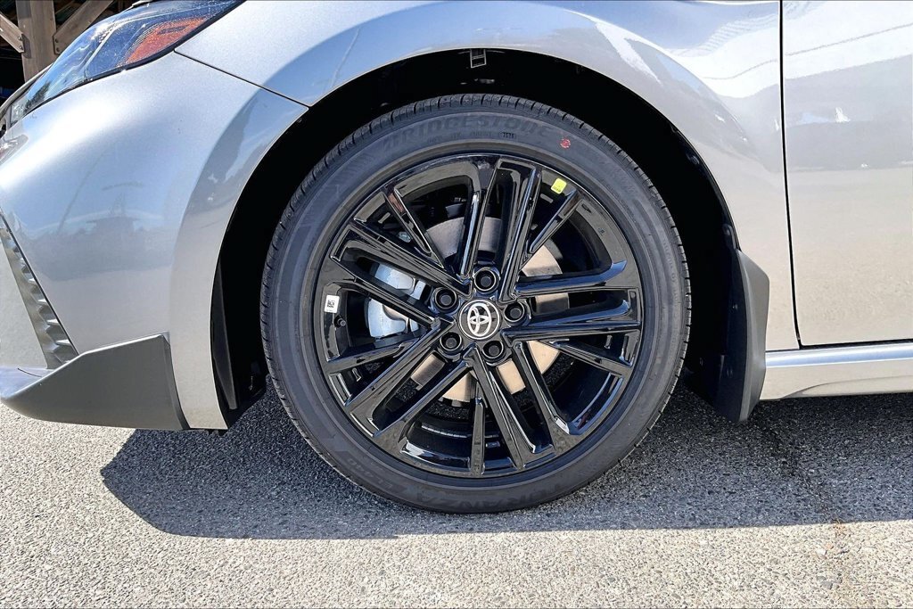 New 2026 Toyota Camry SE w/ Convenience Package FWD image 12