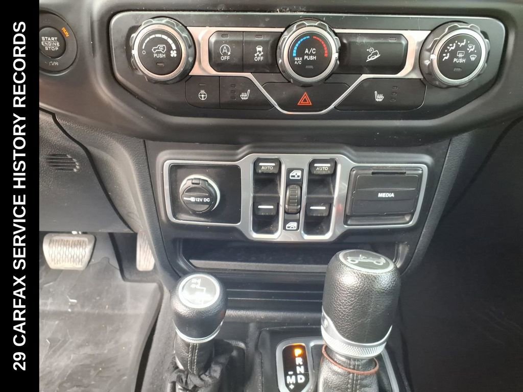 Used 2018 Jeep Wrangler Unlimited Sport S AWD/4WD image 23