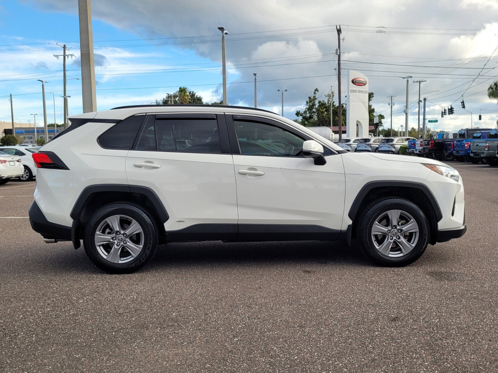 Certified 2023 Toyota RAV4 XLE image 7