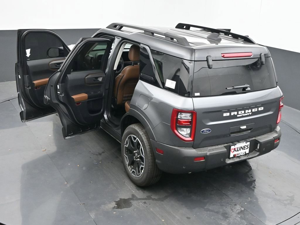 New 2025 Ford Bronco Sport Outer Banks w/ Outer Banks Tech Package+ AWD/4WD image 63