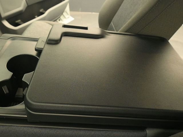 New 2026 Ford F250 4x4 Crew Cab Super Duty image 23