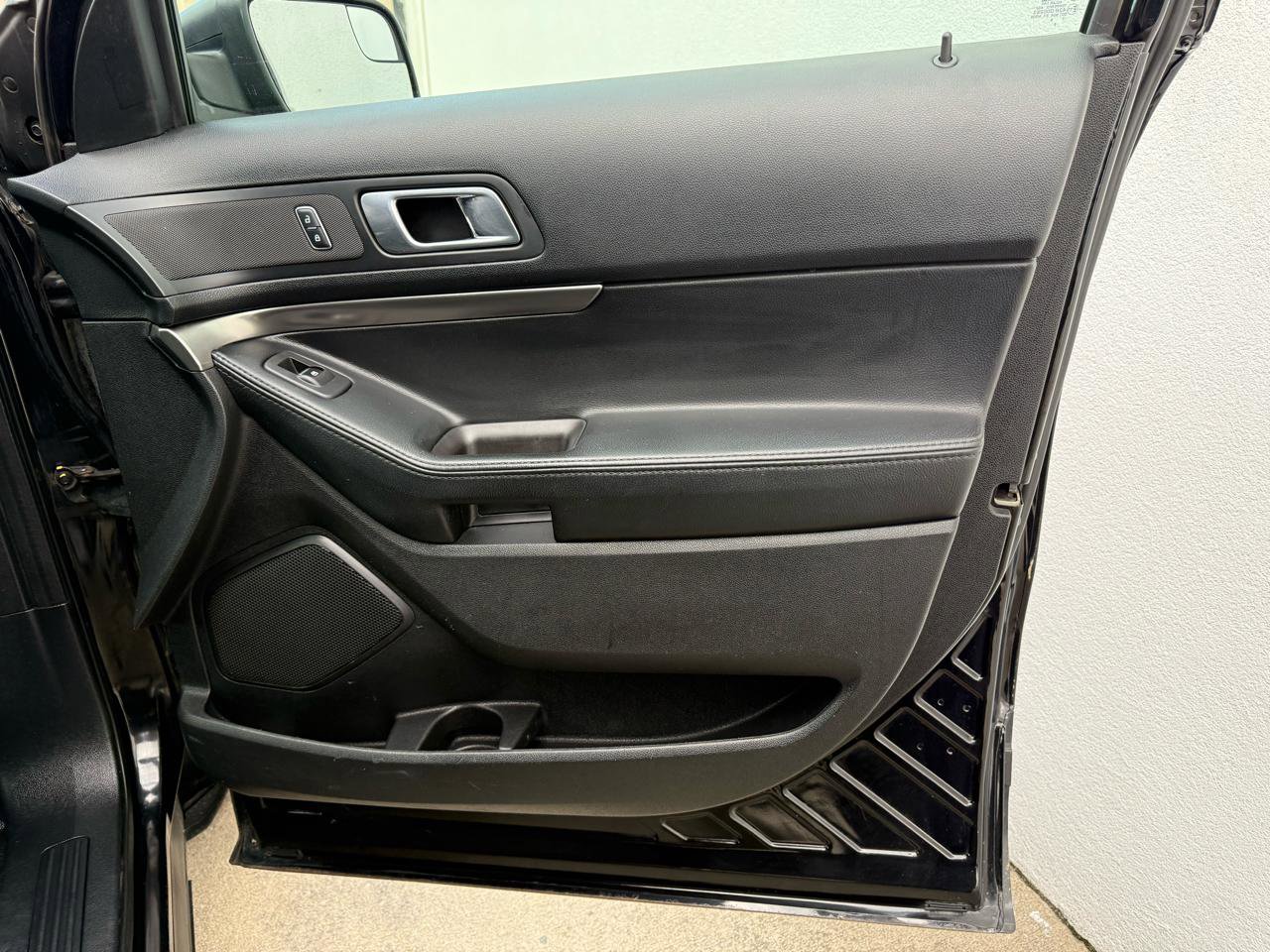 Used 2017 Ford Explorer 4WD Police Interceptor image 30