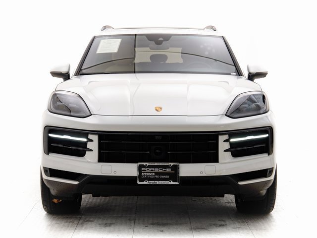 Used 2025 Porsche Cayenne image 31