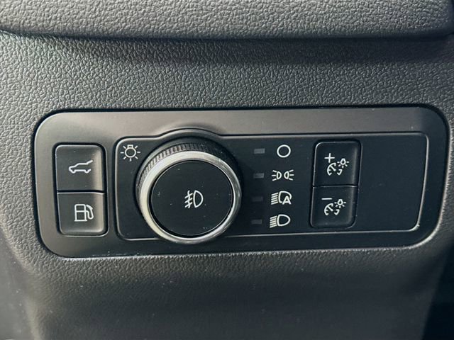 Used 2024 Ford Escape Platinum w/ Premium Technology Package image 10