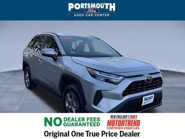 Used 2024 Toyota RAV4 XLE image 27