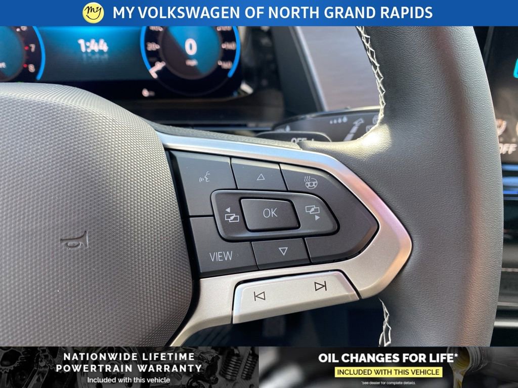 New 2026 Volkswagen Atlas Cross Sport SE image 10