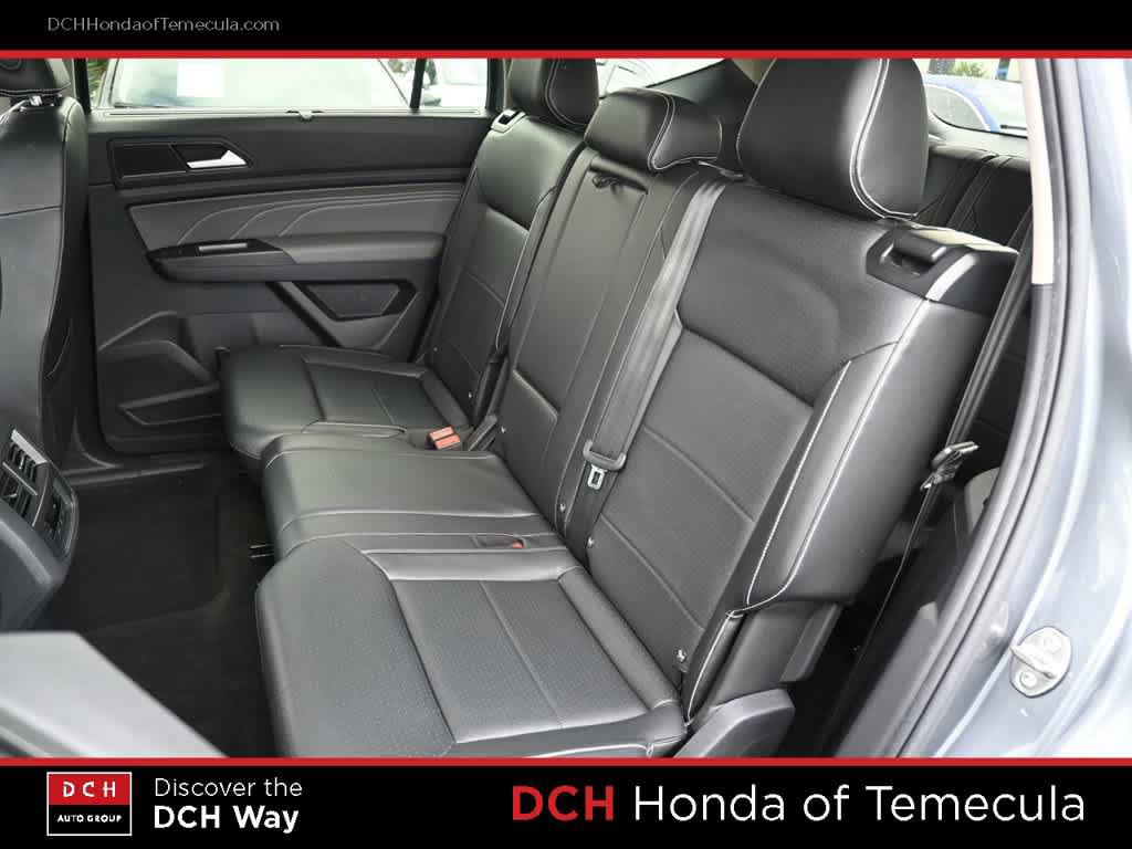 Used 2021 Volkswagen Atlas SE w/ Panoramic Sunroof Package FWD image 19