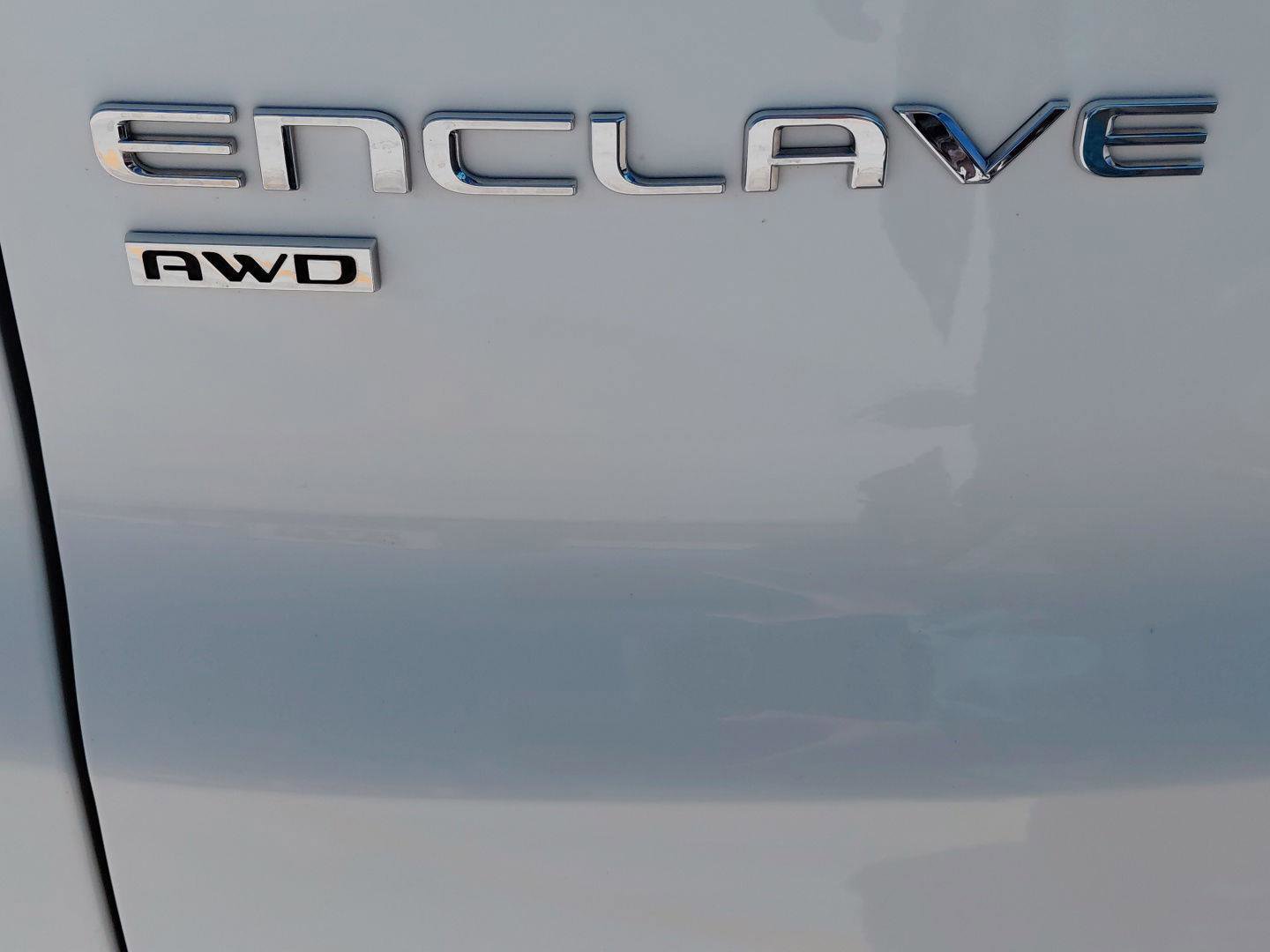 Used 2025 Buick Enclave Preferred AWD/4WD image 20