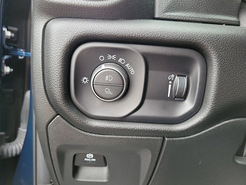 Certified 2023 RAM 1500 Big Horn image 13