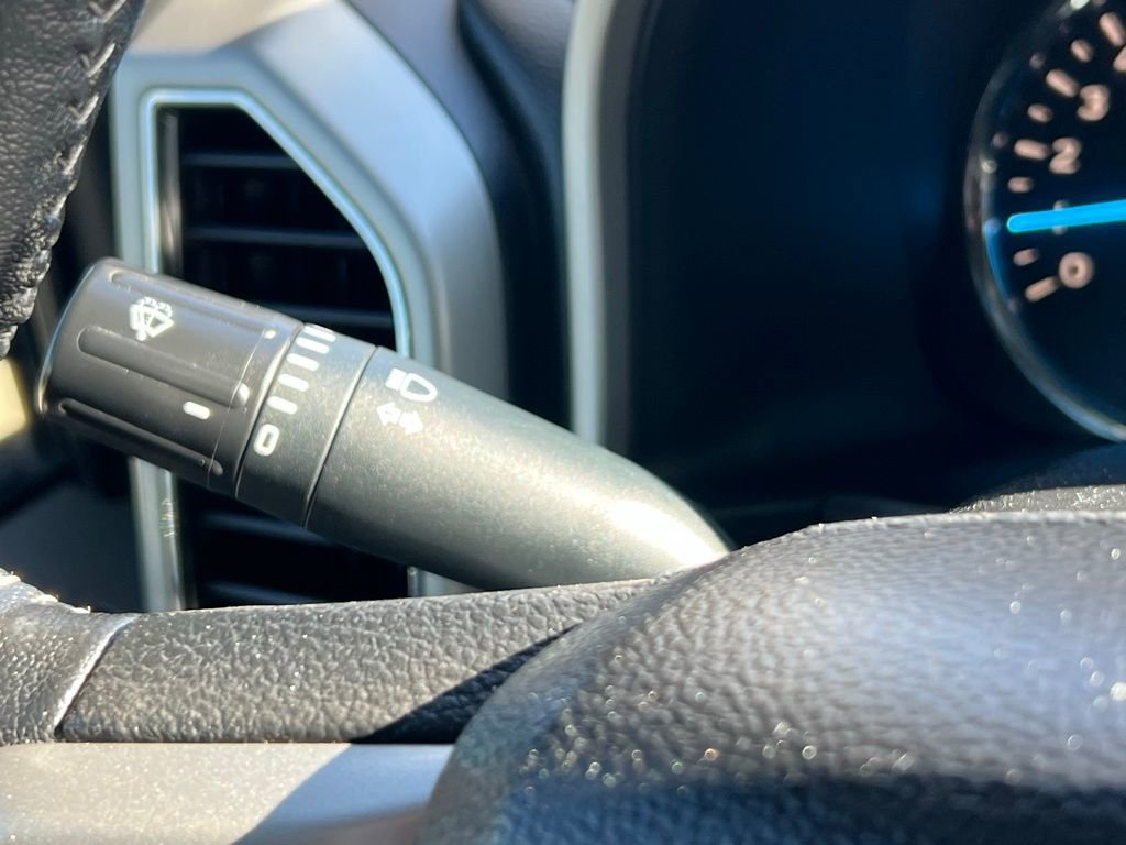 Used 2018 Ford F150 Lariat image 36