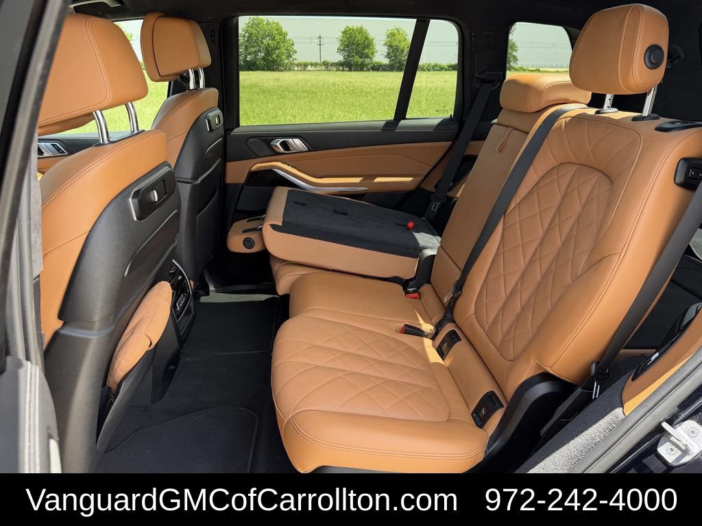 Used 2023 BMW X7 xDrive40i w/ M Sport Package AWD/4WD image 30