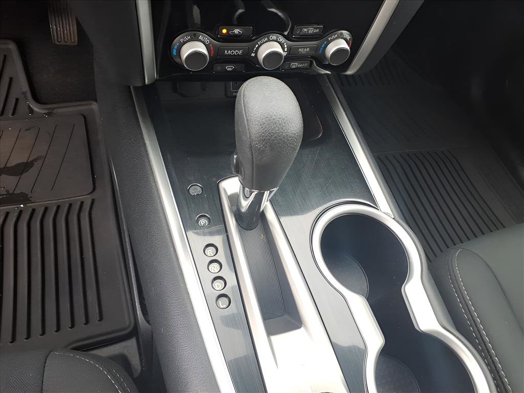 Used 2020 Nissan Pathfinder S image 20