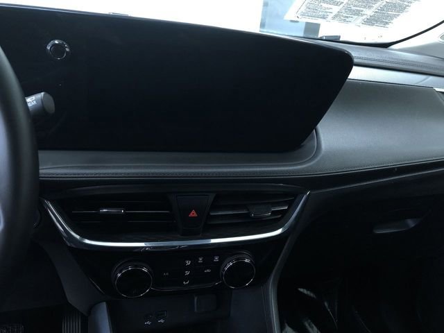 Used 2024 Buick Encore GX Sport Touring image 21