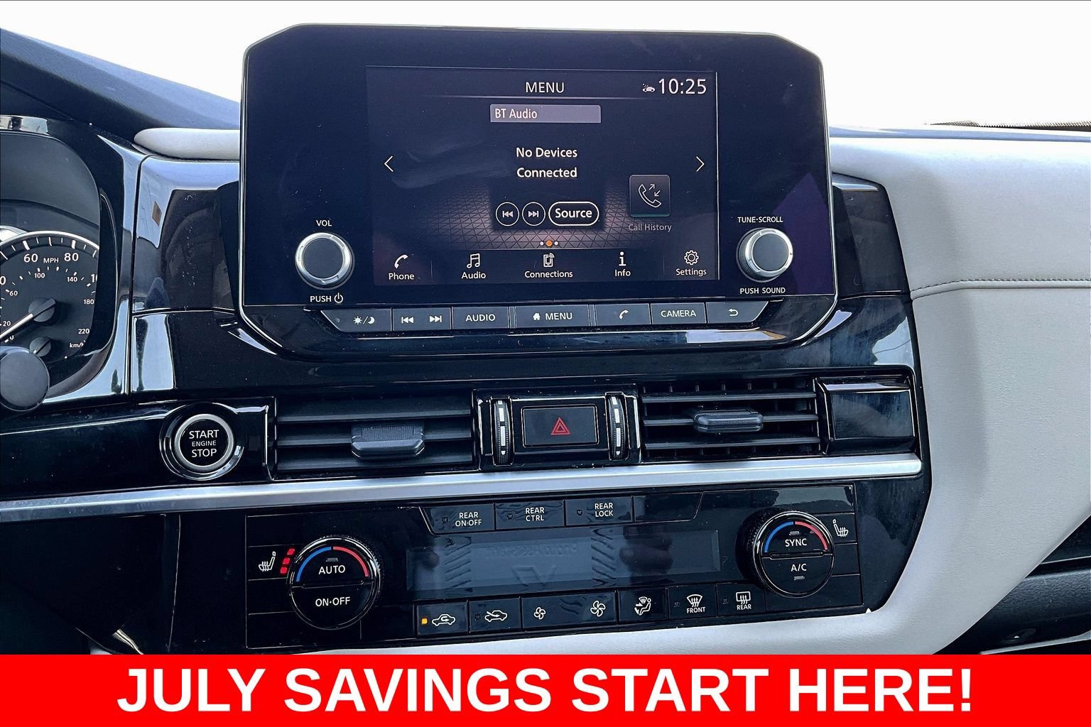 Used 2024 Nissan Pathfinder SV AWD/4WD image 19