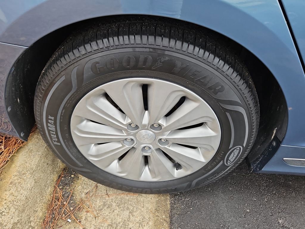 Used 2016 Hyundai Sonata SE image 7