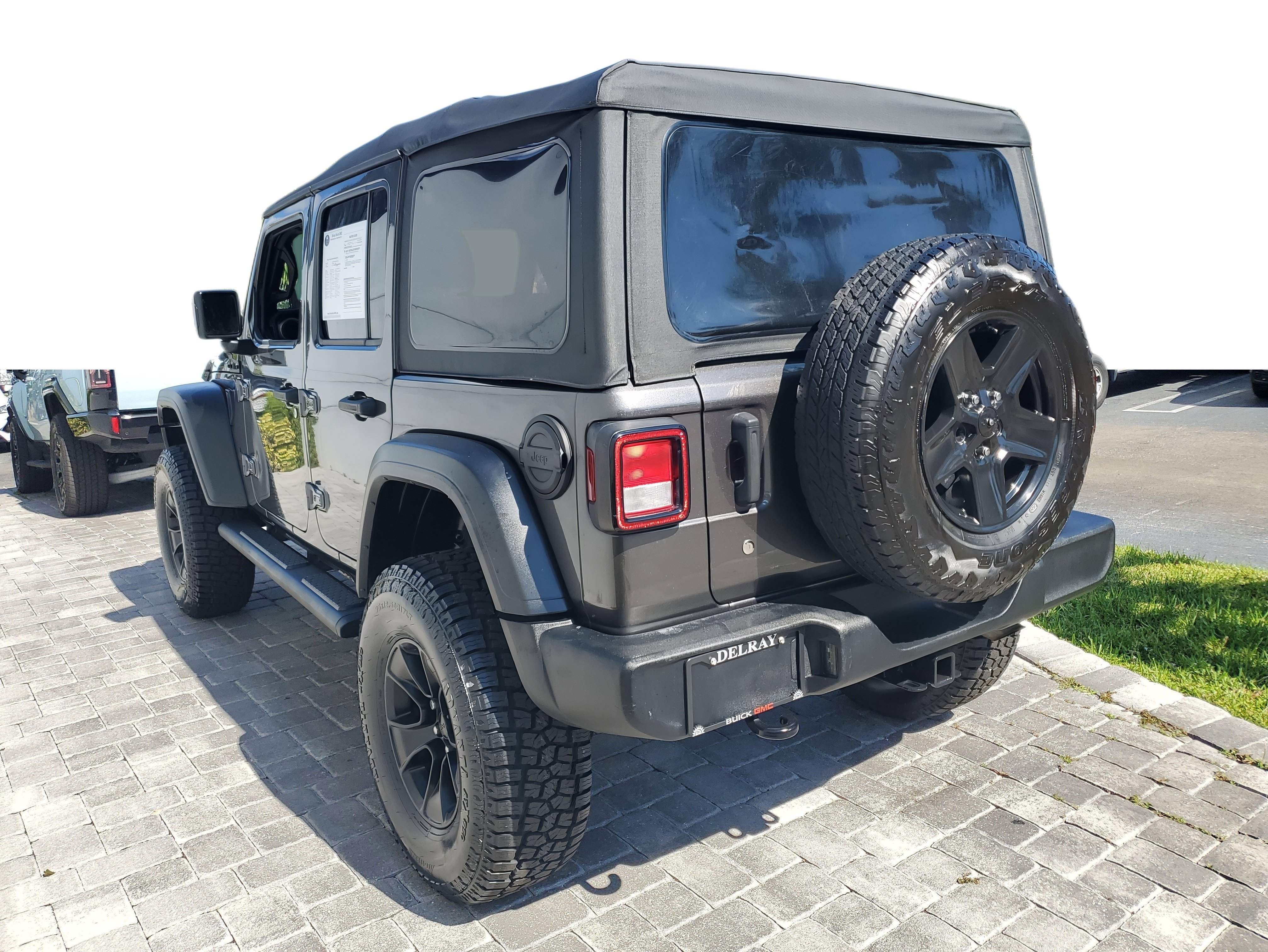 Used 2019 Jeep Wrangler Unlimited Sport S image 4