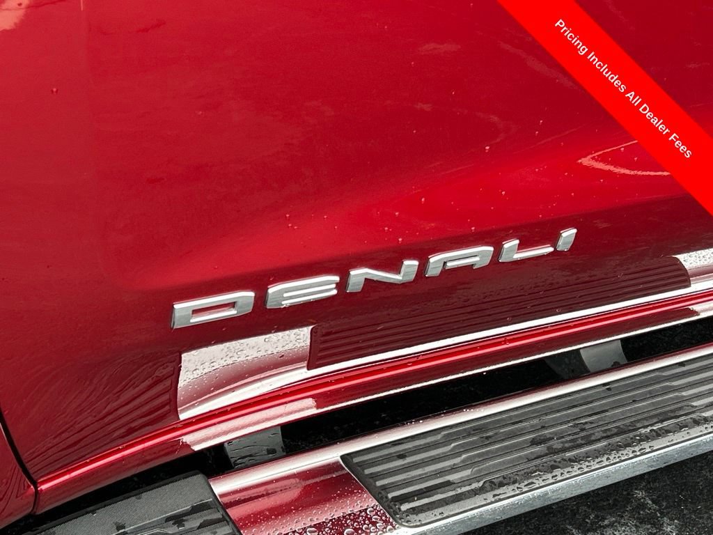 Used 2024 GMC Sierra 1500 Denali w/ Technology Package AWD/4WD image 3