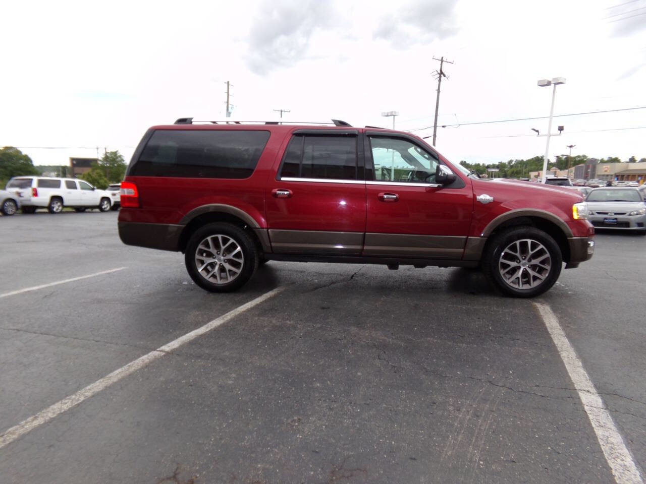 Used 2015 Ford Expedition EL King Ranch image 4