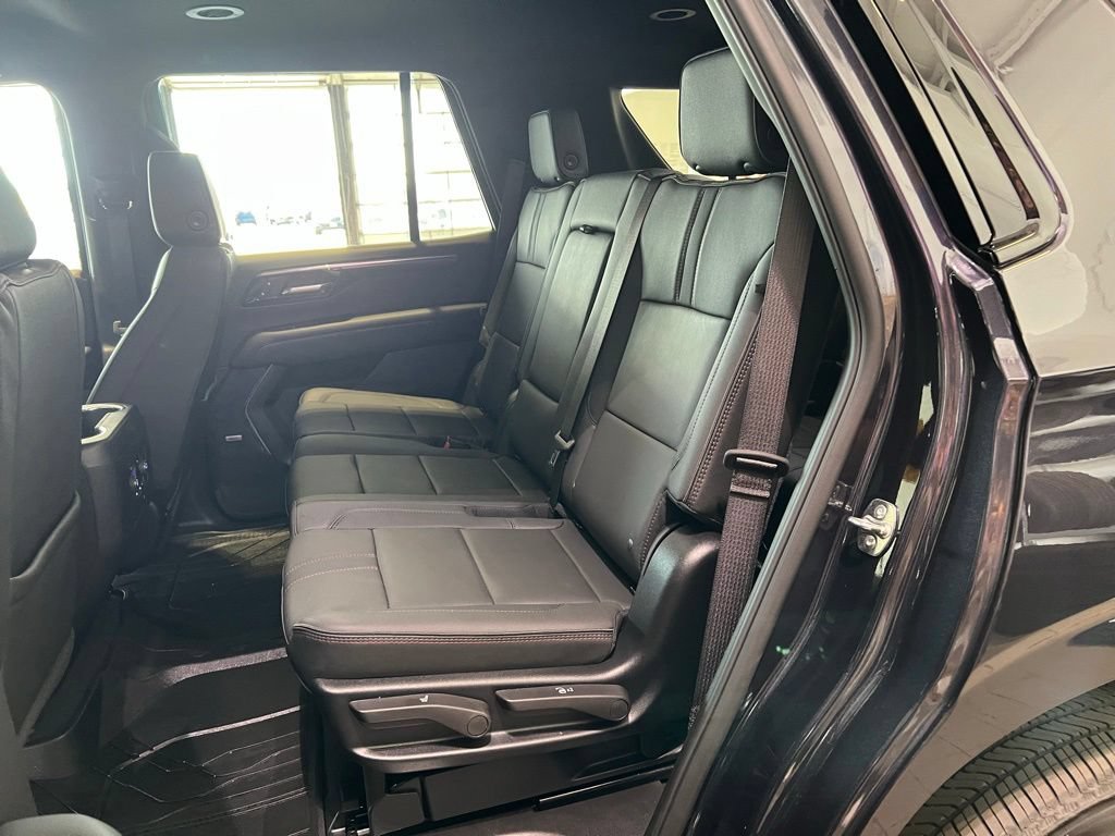 Used 2026 Chevrolet Tahoe RST w/ Comfort Package AWD/4WD image 19