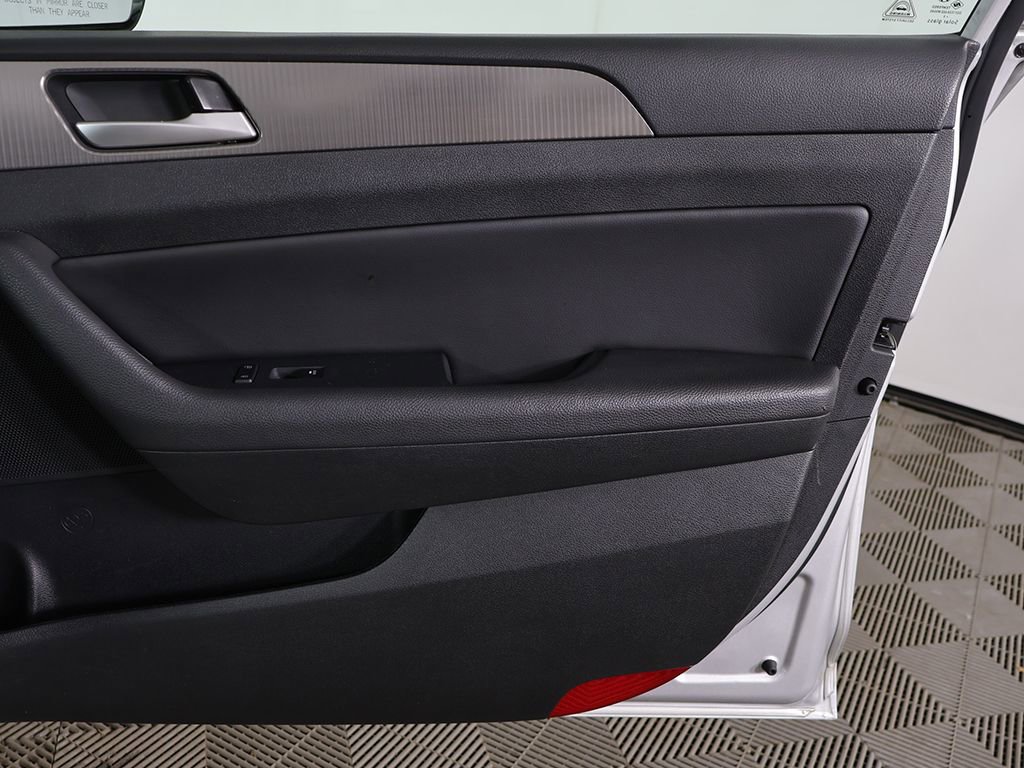 Used 2019 Hyundai Sonata Sport w/ Tech Package 03 FWD image 22