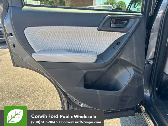 Used 2018 Subaru Forester 2.5i Premium AWD/4WD image 28