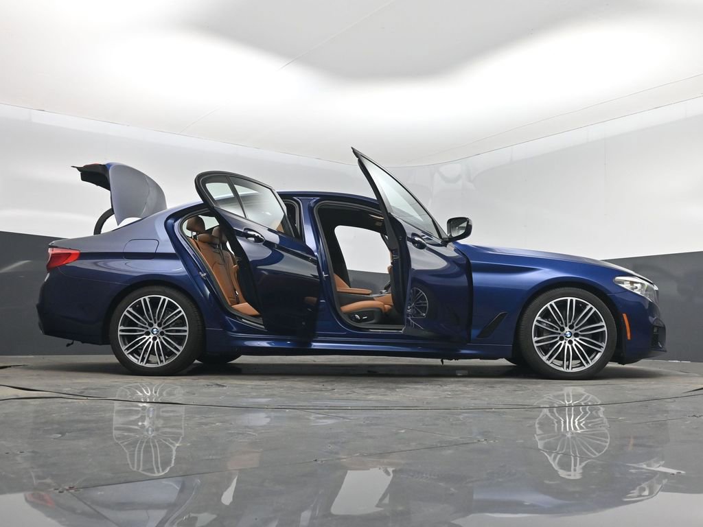 Used 2018 BMW 540i image 7