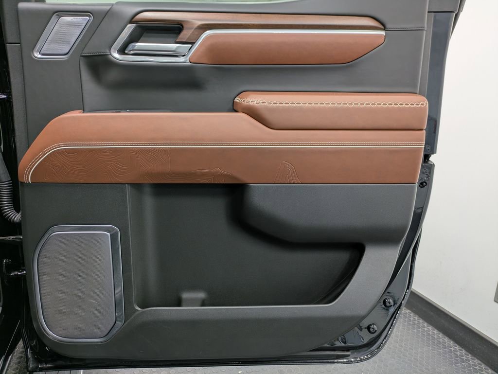 Used 2025 GMC Sierra 1500 Denali Ultimate image 25