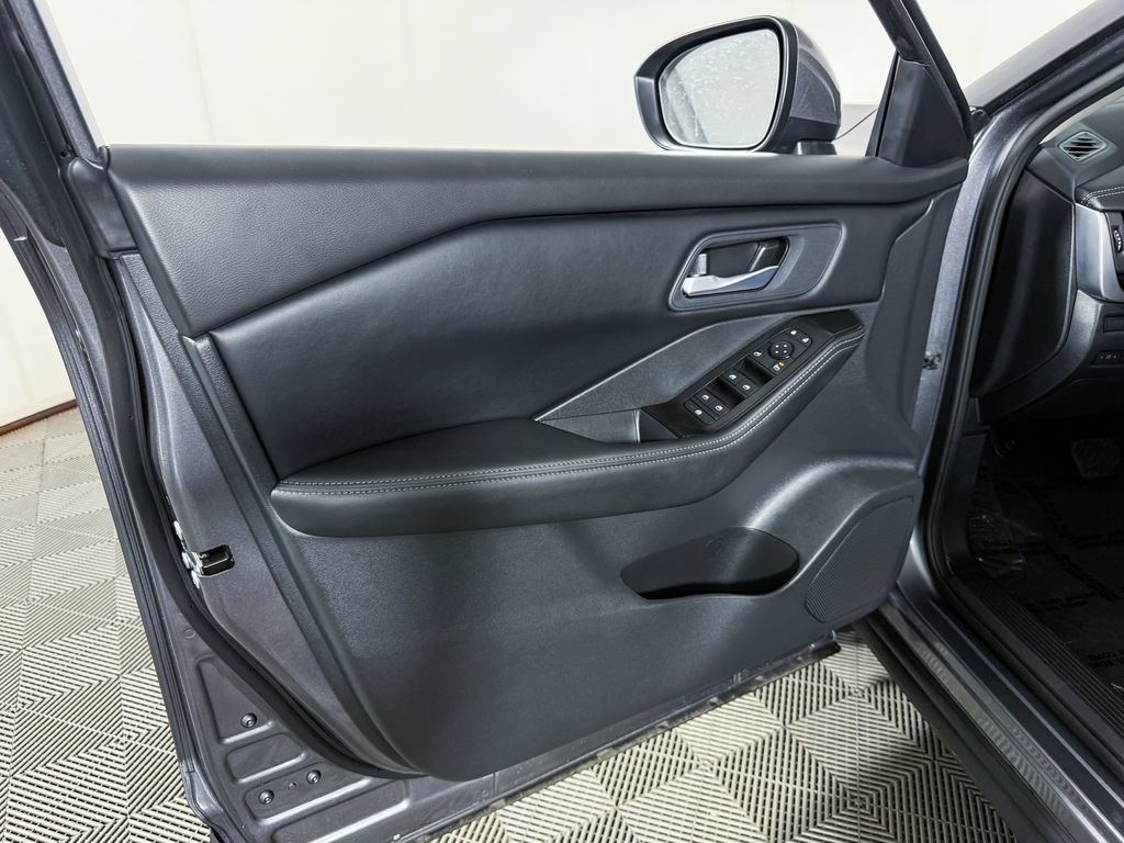 Certified 2026 Nissan Rogue SV w/ Cold Weather Package FWD image 45