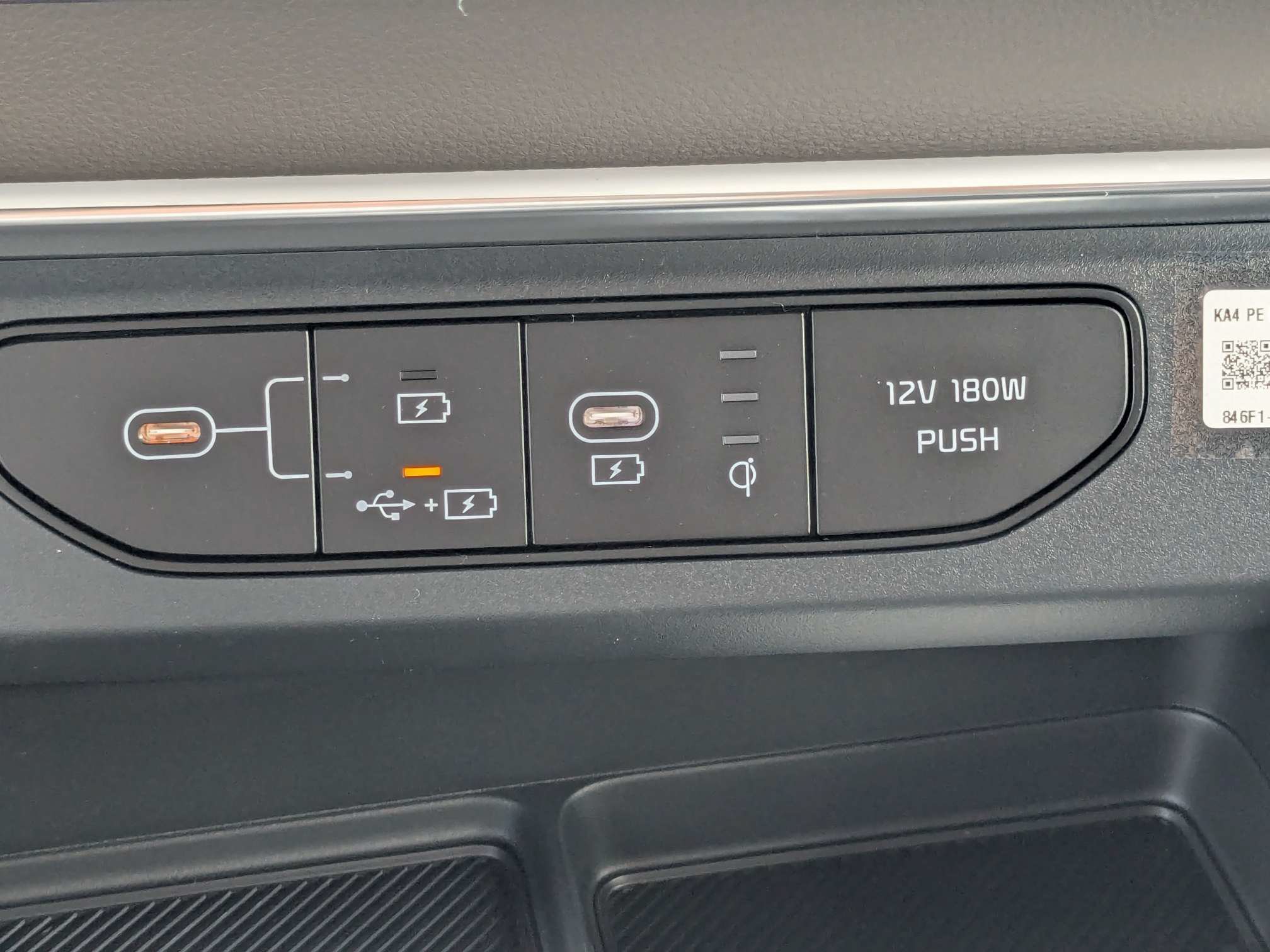 New 2026 Kia Carnival EX FWD image 28