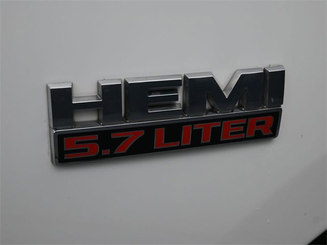 Used 2022 RAM 1500 Classic SLT image 24