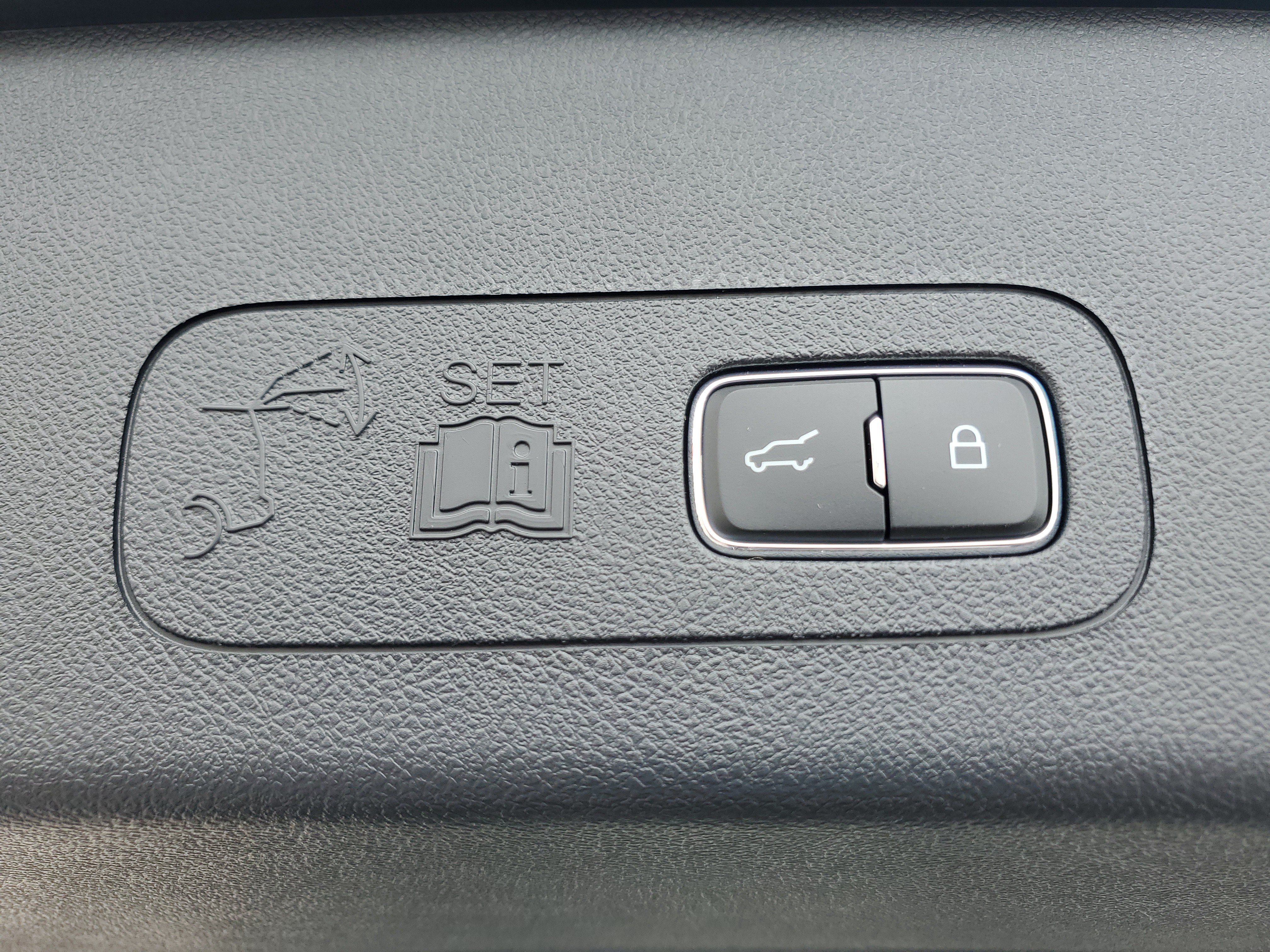 New 2027 Lincoln Aviator AWD image 31