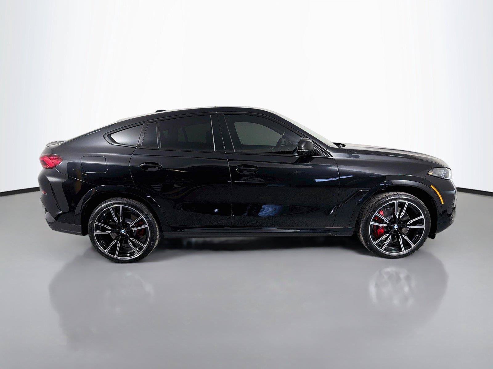 New 2027 BMW X6 M60i AWD/4WD image 4