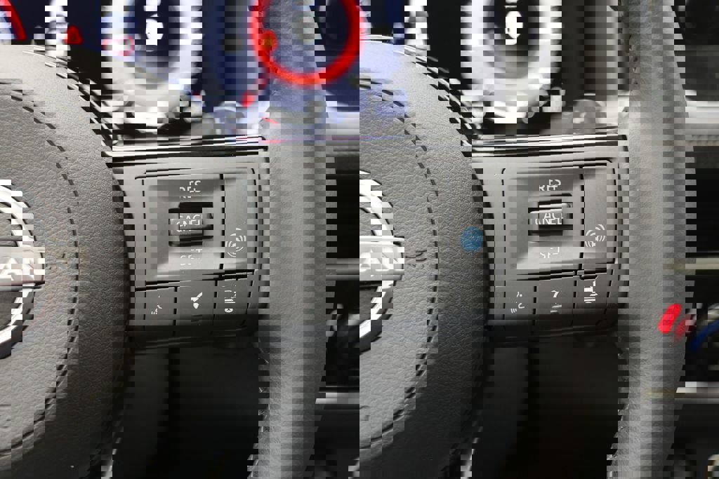 Used 2023 Nissan Rogue Platinum w/ Platinum Premium Package image 22